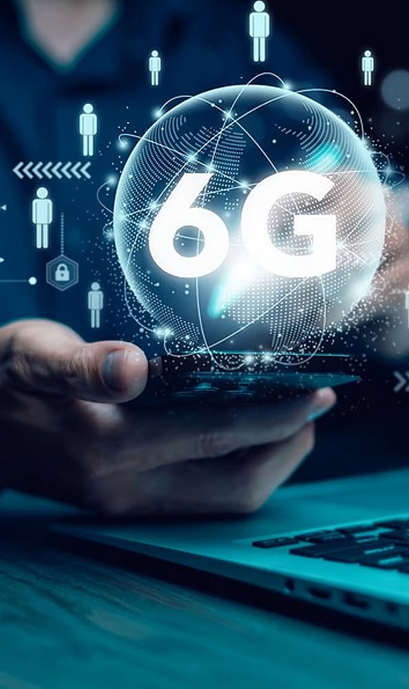 6G aims to reduce network delays to as low as 0.1 milliseconds, supporting faster responses for demanding real-time applications.