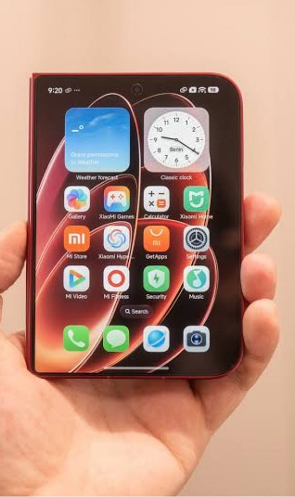 Software Experience: Xiaomi's foldable software integrates Android-based features, while Apple's approach would likely depend on iOS optimisation and compatibility with its existing device ecosystem.