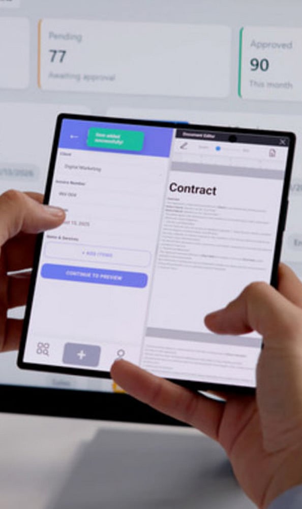 Multitasking Features: Larger foldable displays can support multitasking, split-screen applications and productivity tools, making them useful for users balancing communication, entertainment and work.