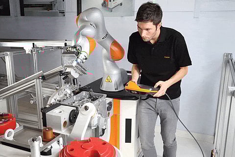 How Collaborative Robots Powering the Next-Generation of Robotics