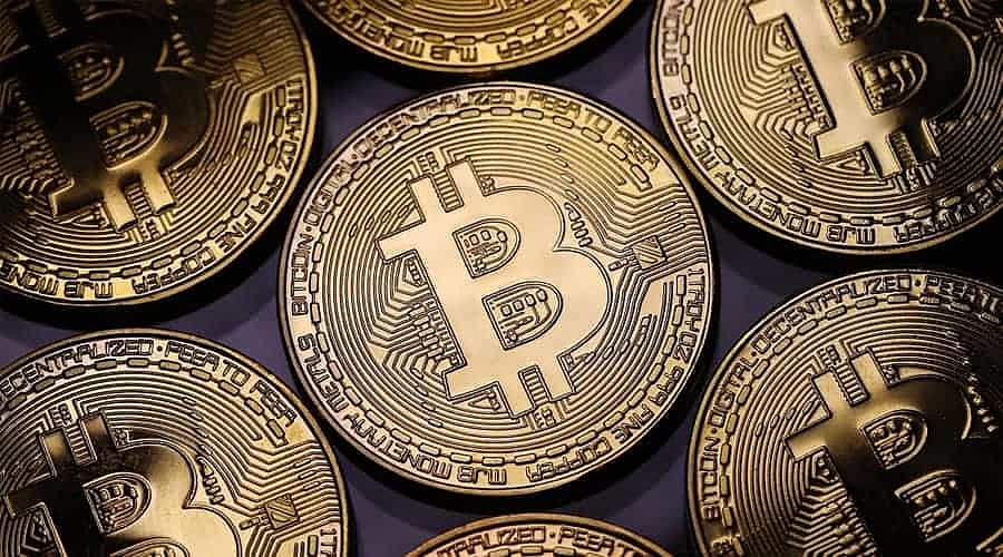 These Three Cryptocurrencies Weathered the Storm as Bitcoin Plunged