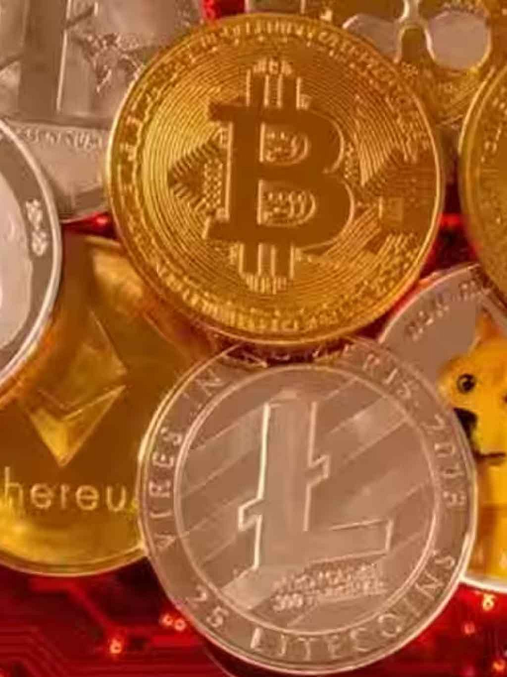 Ramaswamy Urges Swift Updates to Cryptocurrency Regulations