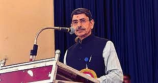 தேசிய கீதத்துடன் தொடங்காததால் ஆளுநர் உரையாற்ற ஆர்.என்.இரவி மறுப்பு!