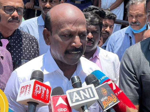 ஒரே நாடு ஒரே மருத்துவம்? தமிழக அரசும் இதற்கு உடந்தையா?