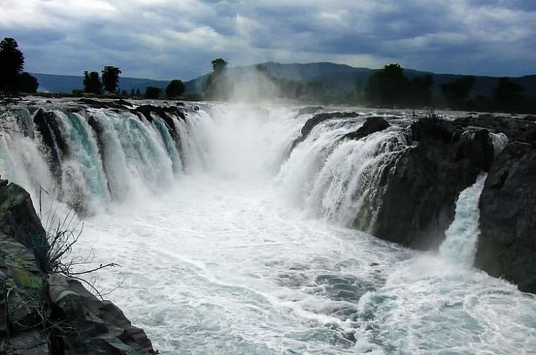 ஒகேனக்கல் உட்பட 4 புதிய கூட்டுக் குடிநீர்த் திட்டங்கள்


