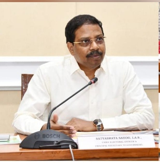 மாற்றுத்திறனாளிகள் வாக்களிக்க தேர்தல் ஆணையம் இலவச வண்டி வசதி! 