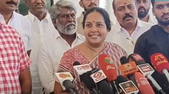 உச்சநீதிமன்றத்தை மதிச்சா 10%  ஒதுக்கீட்டைக் கொண்டுவாங்க  ஸ்டாலின்!