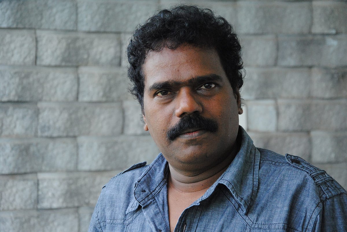 ஜல்லிக்கட்டு வீரருக்கு அண்டா, குண்டாதான் பரிசா?- தங்கர்பச்சான் ஆதங்கம்!