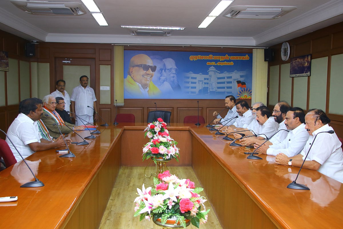 தி.மு.க.விடம் கேட்டது 21 தொகுதிகளா... இல்லை என்கிறது காங்கிரஸ்!