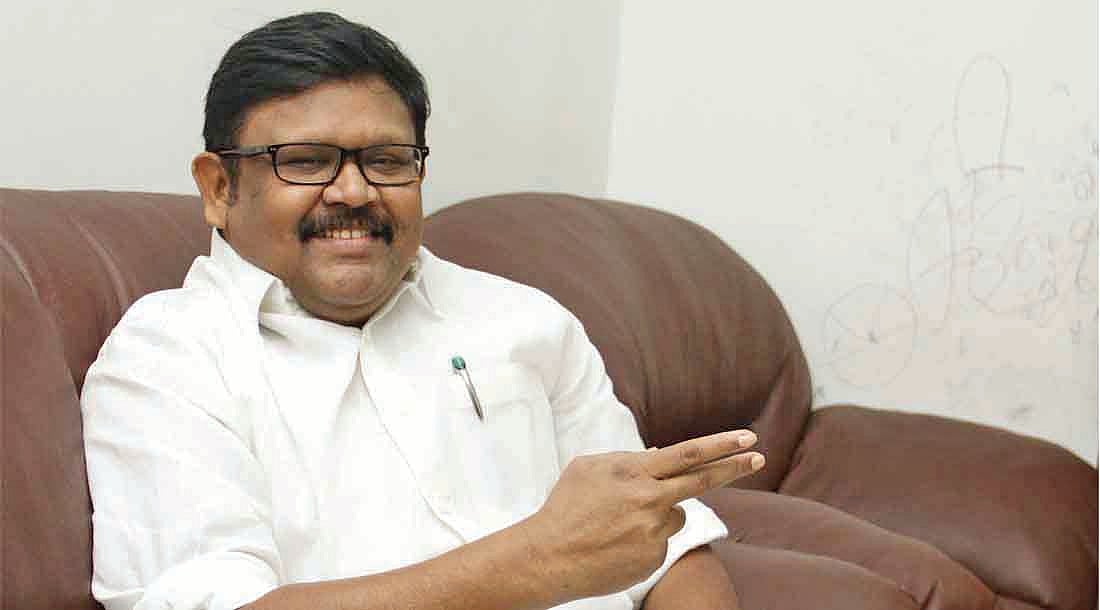 மொழியால் உயரலாம்!