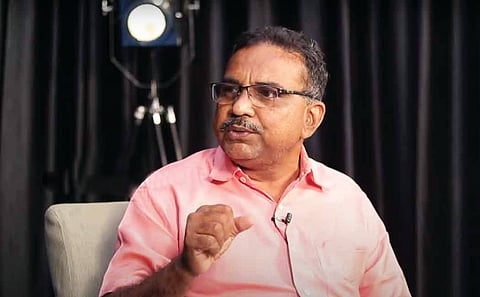 பிரின்ஸ் கஜேந்திரபாபு, கல்வியாளர்