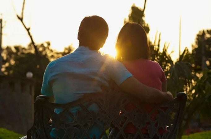 கல்யாணம் பண்ணாமல் சேர்ந்து வாழ்கிறவர்களுக்கு 3 மாதம் சிறை! - வட மாநிலத்தில் அதிரடி சட்டம்