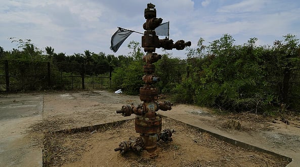 காவிரி டெல்டா: ஹைட்ரோ காா்பன் எடுக்க புதிய உரிமம் வழங்கவில்லை! - தமிழக அரசு