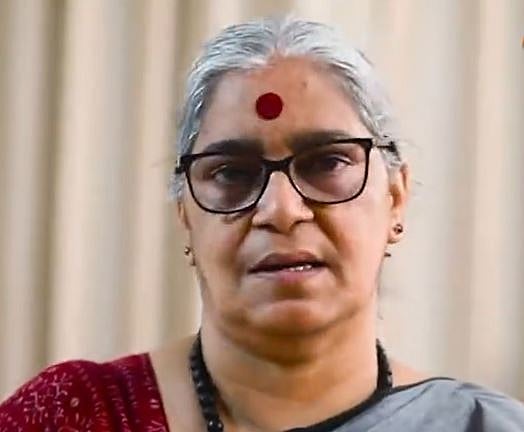 ராகுல் தொகுதியில் போட்டியிடும் டி.ராஜா மனைவி!