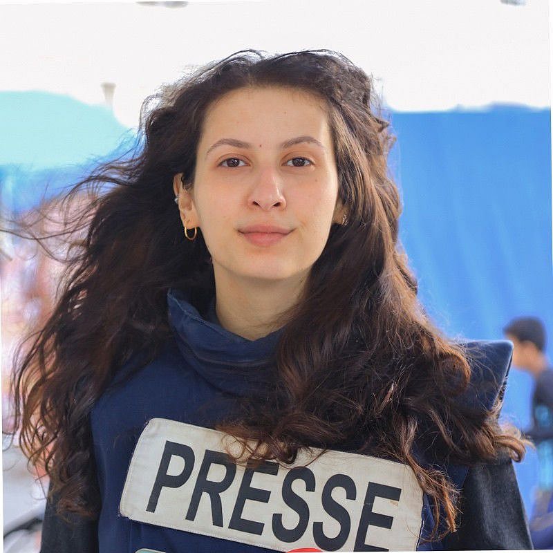 பெண் செய்தியாளர் பயான் உயிரோடு மீண்டார்!