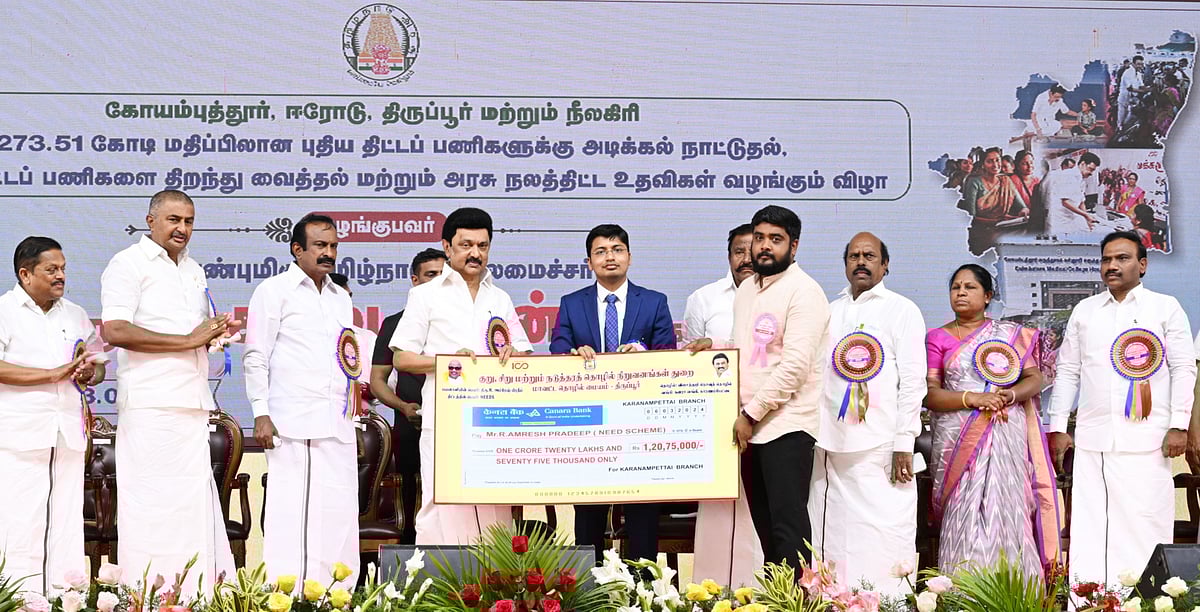 மோடிப் புளுகு... கள்ளக் கூட்டணி- பொள்ளாச்சியில் ஸ்டாலின் காட்டம்!