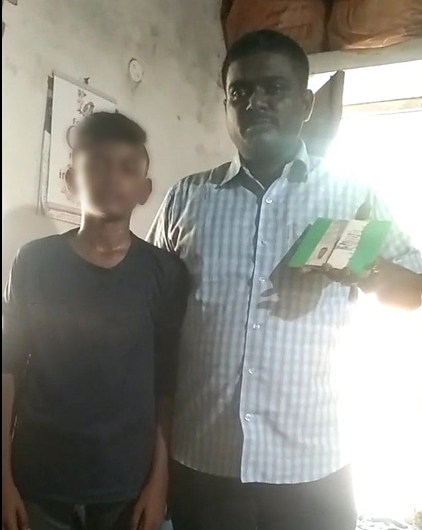 பார்வையற்றவரை நடு வழியில் இறக்கிவிட்ட கொடுமை! - 'நடத்துநர் மீது நடவடிக்கை எடுக்கப்படுமா?’