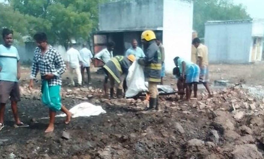 அடுத்தடுத்து பட்டாசு ஆலை வெடிப்புகள்- உயர்மட்ட விசாரணை கேட்கிறார் பாலகி.! 