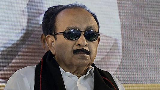 மருத்துவமனையில் இருந்து வீடு திரும்பிய வைகோ!