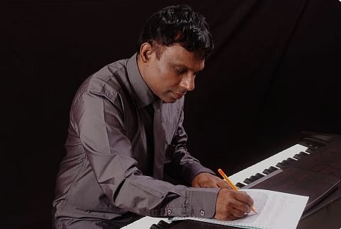 பாடலின் உரிமை யாருக்கு? – ரமேஷ் விநாயகம் பளிச்!