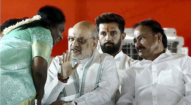 தீவிரமாக பணியாற்ற அறிவுறுத்தினார் அமித் ஷா!- தமிழிசை செளந்தரராஜன் விளக்கம்!