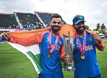 டி20 ஓய்வை அறிவித்த கோ-ரோ! 