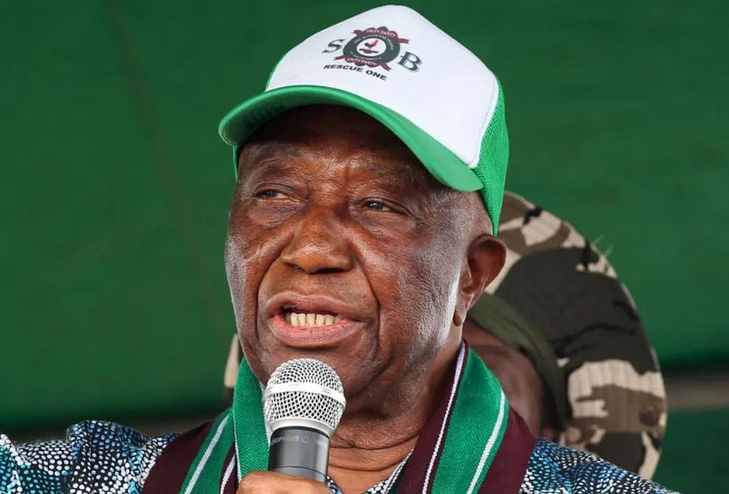 சம்பளத்தில் 40% குறைத்துக்கொண்ட ஜனாதிபதி!