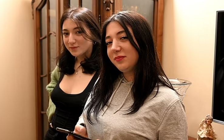 டிக்டாக் காட்டித்தந்த 1.2 இலட்சம் குழந்தைகள் கடத்தல்!