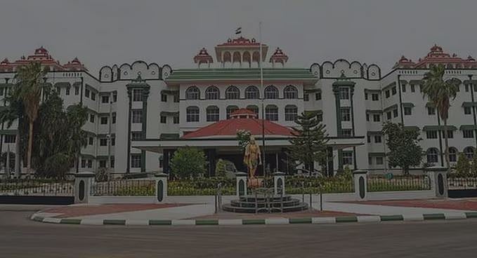 துப்பாக்கி என்கவுண்டர் செய்வதற்கு அல்ல; தற்காப்புக்கு! - உயர் நீதிமன்ற மதுரைக்கிளை