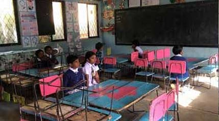 இலங்கையை சலசலக்கவைத்த 2 போராட்டங்கள்!