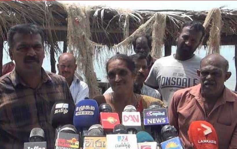 ’தாலிய மீட்கமுடியல்ல’- இலங்கை மீனவர்கள் கண்ணீர்!