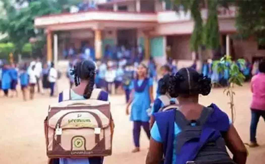 1 முதல் 5ஆம் வகுப்புகளுக்கு முன்கூட்டியே கோடை விடுமுறை!