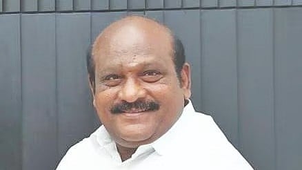 ஆளுநர் ஏன் ஊட்டிக்குப் போனார்?- அமைச்சர் செழியன் கேள்வி