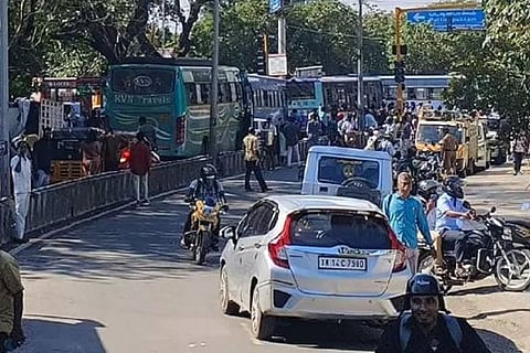 சென்னையில் அரசு வீடு இடிந்து ஒருவர் பலி- காரணம் என்ன?