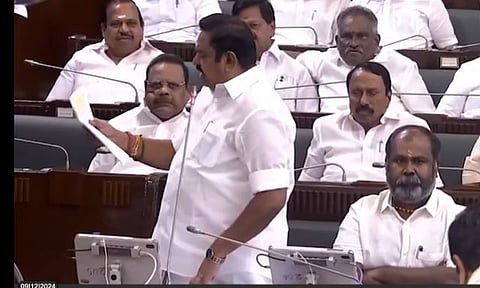 சட்டப்பேரவையில் எடப்பாடி பழனிசாமி