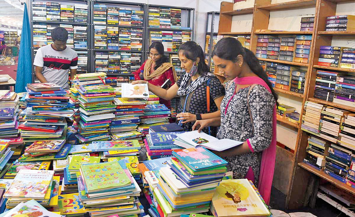  ஊரெங்கும் நூல்வாசம்!