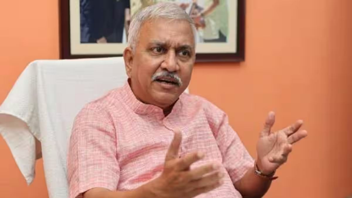 'கேரள கோமியம் சிறந்தது, தமிழக கோமியம் தீமையானதா?'