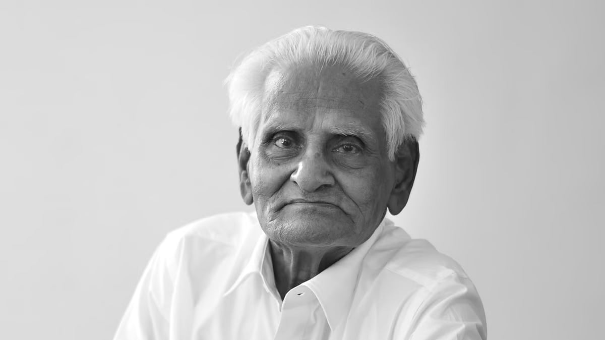 ‘ஓவியர் மாயாவின் அற்புதக் காதல்!’