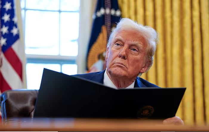 மீண்டும் மிரட்டும் டிரம்ப்!