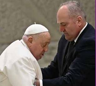 போப் பிரான்சிஸ் உடல்நிலை முன்னேற்றம்!