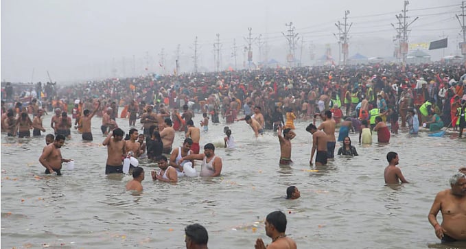 பிரயாக்ராஜ் ஆற்று நீர் குளிப்பதற்கு மட்டுமல்ல குடிப்பதற்கும் உகந்தது! – யோகி ஆதித்யநாத்

