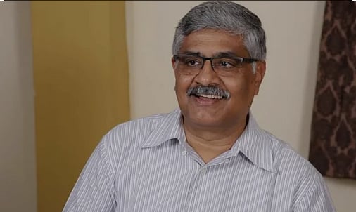 உலகத் தமிழாராய்ச்சி நிறுவனத் தலைவராக ஆர்.பாலகிருஷ்ணன் நியமனம்!