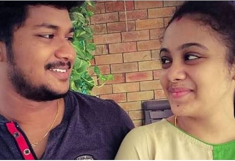 அம்ருதா- ஆணவக்கொலை செய்யப்பட்ட பிரணாய் தம்பதி