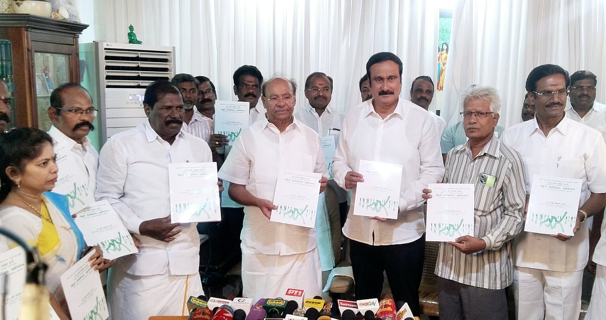 1.2 கோடி பேரில் 37ஆயிரம் பேருக்குதான் நிரந்தர வேலை- நிழல் பட்ஜெட்!