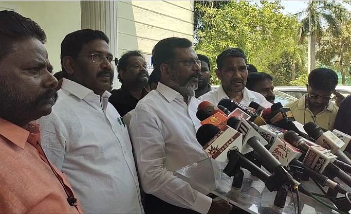 தலித்துகள் பொய்ப் புகார் தருவதாகச் சொல்வதா?- முதல்வர் கூட்டத்தில் திருமா அதிர்ச்சி! 