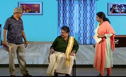 எஸ்.வி.சேகர் பெண் ஊடகத்தினர் மீது மீண்டும் இழிவு! 