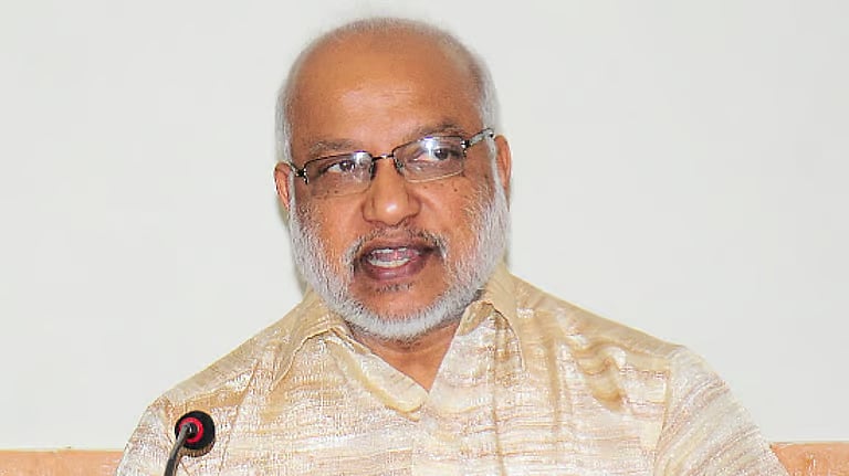 சி.பி.எம். பொதுச்செயலாளராக எம். பி. பேபி தேர்வு!