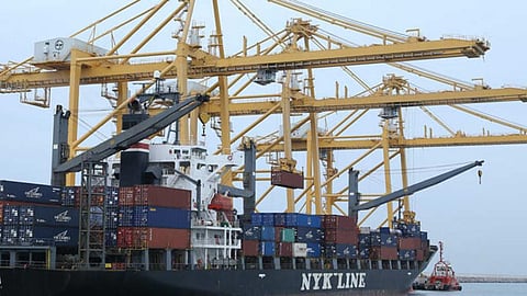 காட்டுப்பள்ளி துறைமுகம்