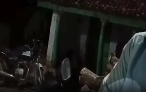 மின்தடை புகார் தந்தால் எஸ்.ஐ. மச்சான் மூலம் கேஸ்- அடாவடி ஊழியர் மிரட்டல்!