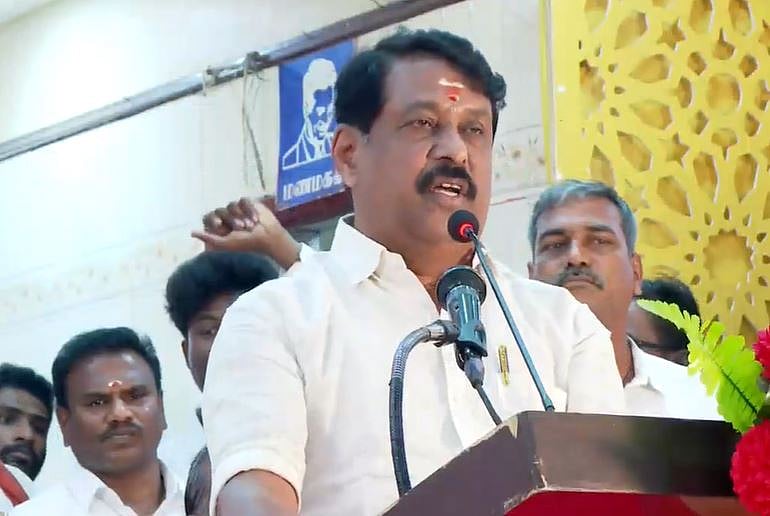 கூட்டணி பற்றி சமூக ஊடகங்களில் எழுதவேண்டாம்- பா.ஜ.க.வினருக்கு நயினார் அறிவுரை!